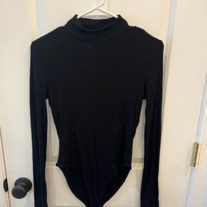 Black ribbed long sleeve bodysuit- Medium
